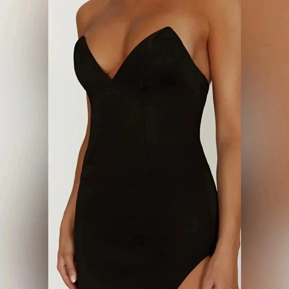 NWT MESHKI Natasha pointed corset maxi dress Small blackl - Picture 5 of 6